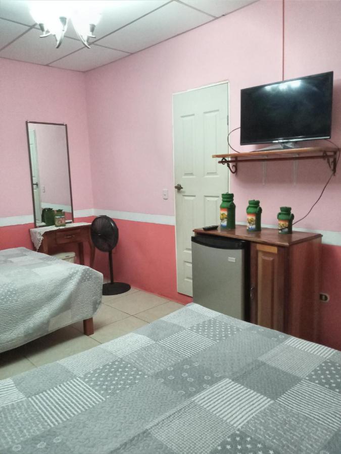 Hospedaje Hefziba Moyogalpa Bagian luar foto