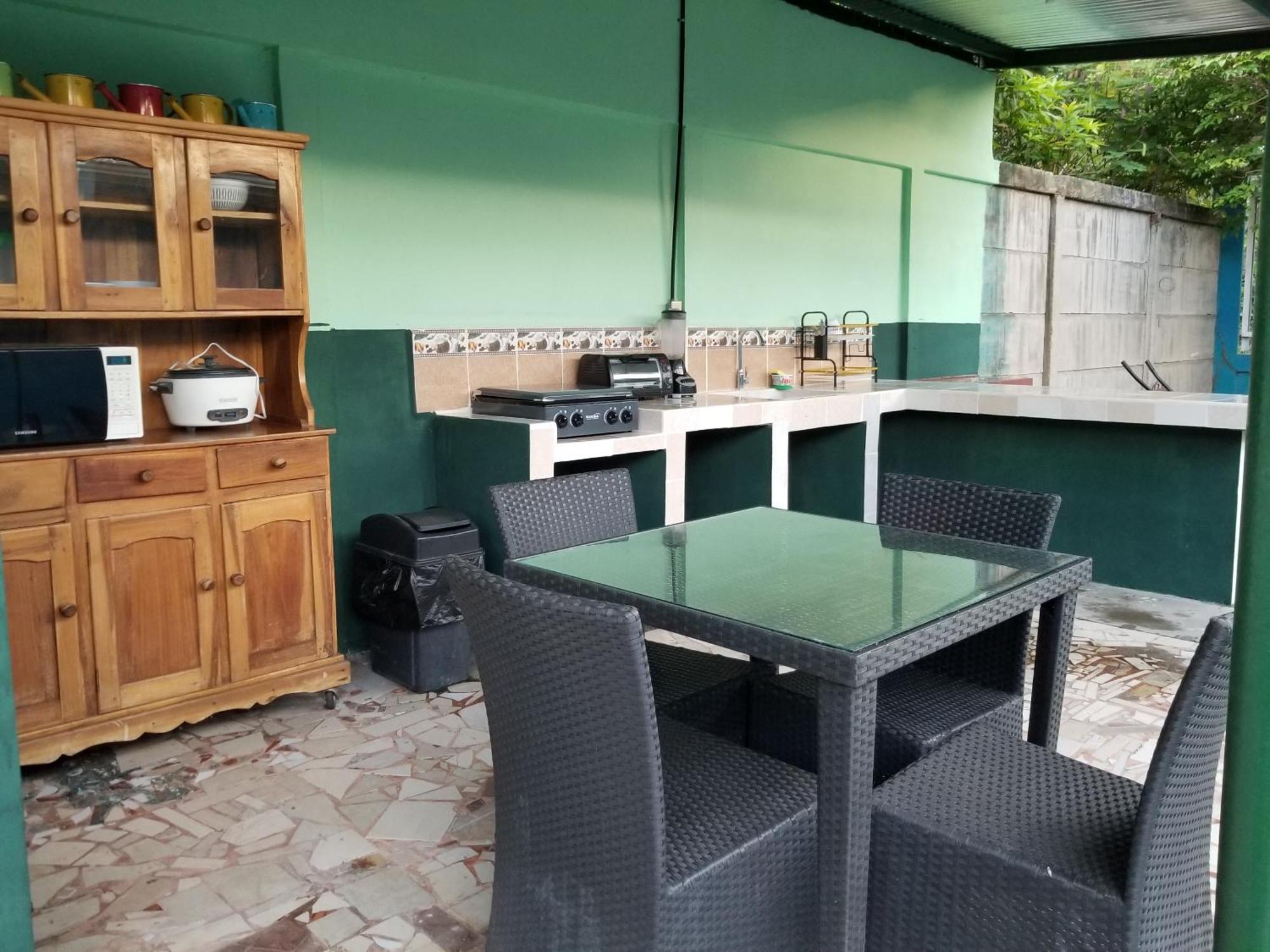 Hospedaje Hefziba Moyogalpa Bagian luar foto